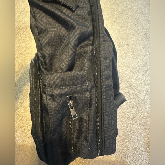 MONBEBE bolt diaper bag backpack with changing station - Picture 3 of 9